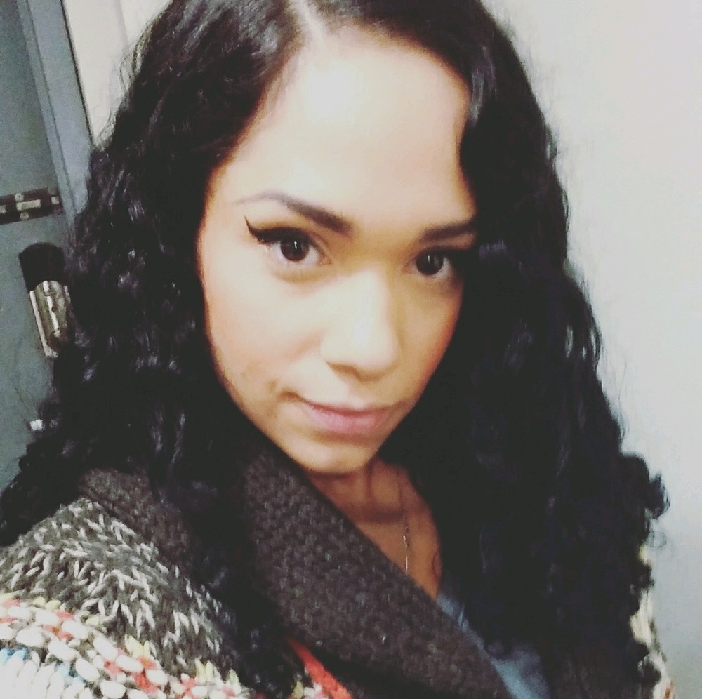 Meet your Posher, Dakota